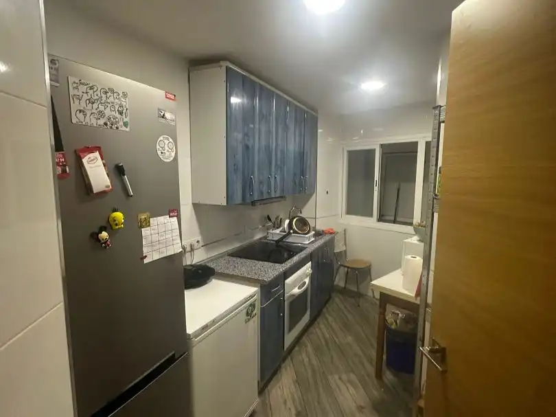 Habitació a Calle Tenor Alfredo Kraus, 4, Hospital Cuina de Pis per a compartir en Jaén amb Aire condicionat, Moblat i Forn