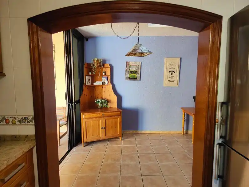 Piso en venta en Calle Guanches de la Virgen de Candelaria, 22, Cuevecitas - Malpaís Piso en venta en Candelaria con Aire acondicionado, Jardín privado y Terraza