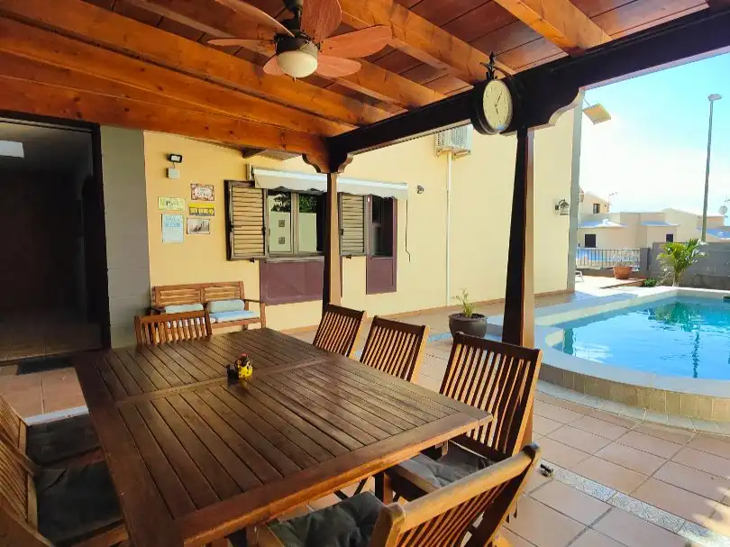 Piso en venta en Calle Guanches de la Virgen de Candelaria, 22, Cuevecitas - Malpaís Terraza de Piso en venta en Candelaria con Aire acondicionado, Jardín privado y Terraza