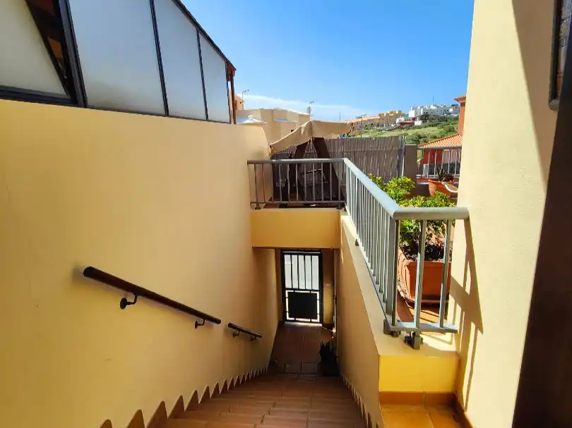 Piso en venta en Calle Guanches de la Virgen de Candelaria, 22, Cuevecitas - Malpaís Terraza de Piso en venta en Candelaria con Aire acondicionado, Jardín privado y Terraza