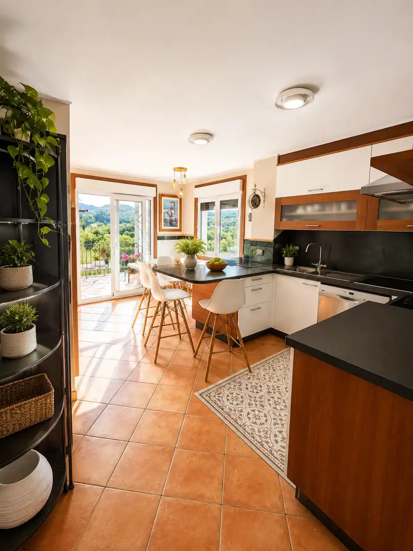 Casa o chalet en venta en Lugar Fontan, 15, Gondomar Cocina de Casa o chalet en venta en Gondomar con Calefacción, Jardín privado y Parquet