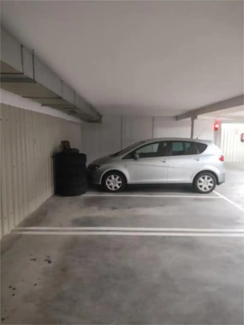 Garaje de alquiler en Navalmoral de la Mata Parking de Garaje de alquiler en Navalmoral de la Mata