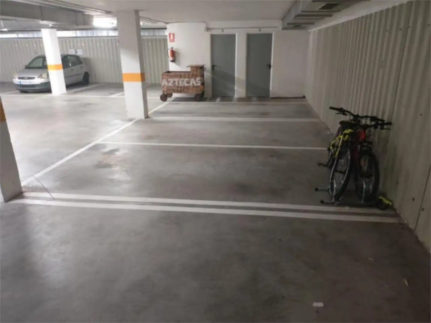 Garaje de alquiler en Navalmoral de la Mata Parking de Garaje de alquiler en Navalmoral de la Mata
