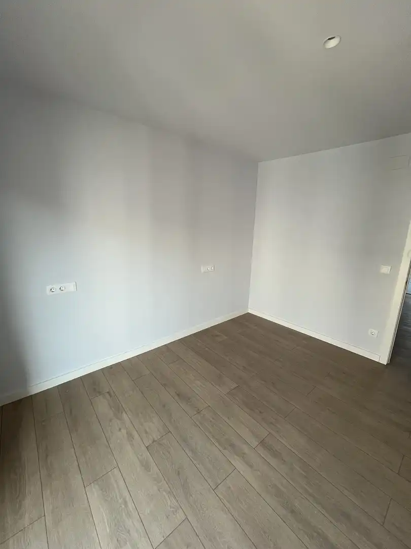 Flat for sale in Avinguda de Sant Narcís, 5, Sant Narcís Bedroom of Flat for sale in Girona Capital with Air Conditioner and Balcony
