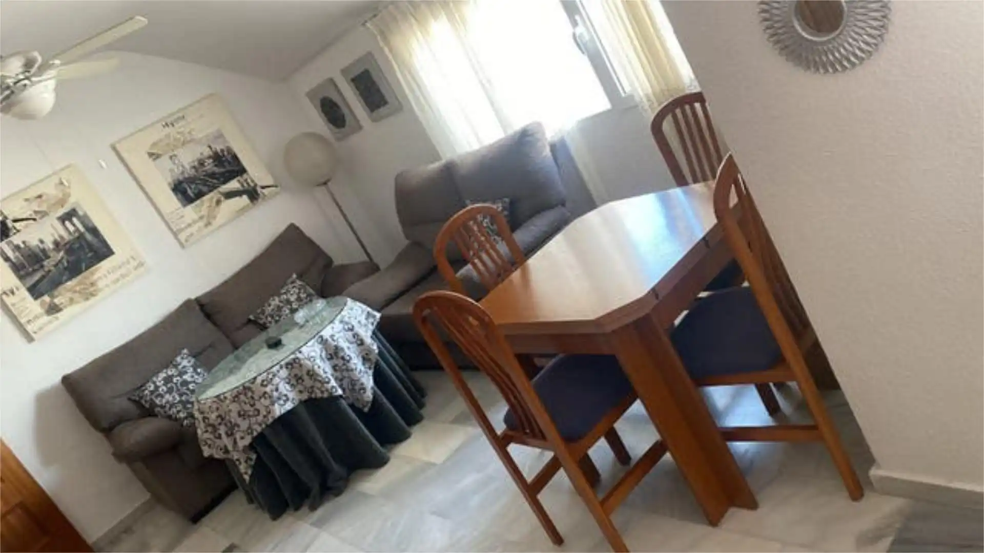 Piso de alquiler en Baza Comedor de Piso de alquiler en Baza con Terraza y Amueblado