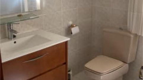Foto 4 de Piso de alquiler en Baza, Granada