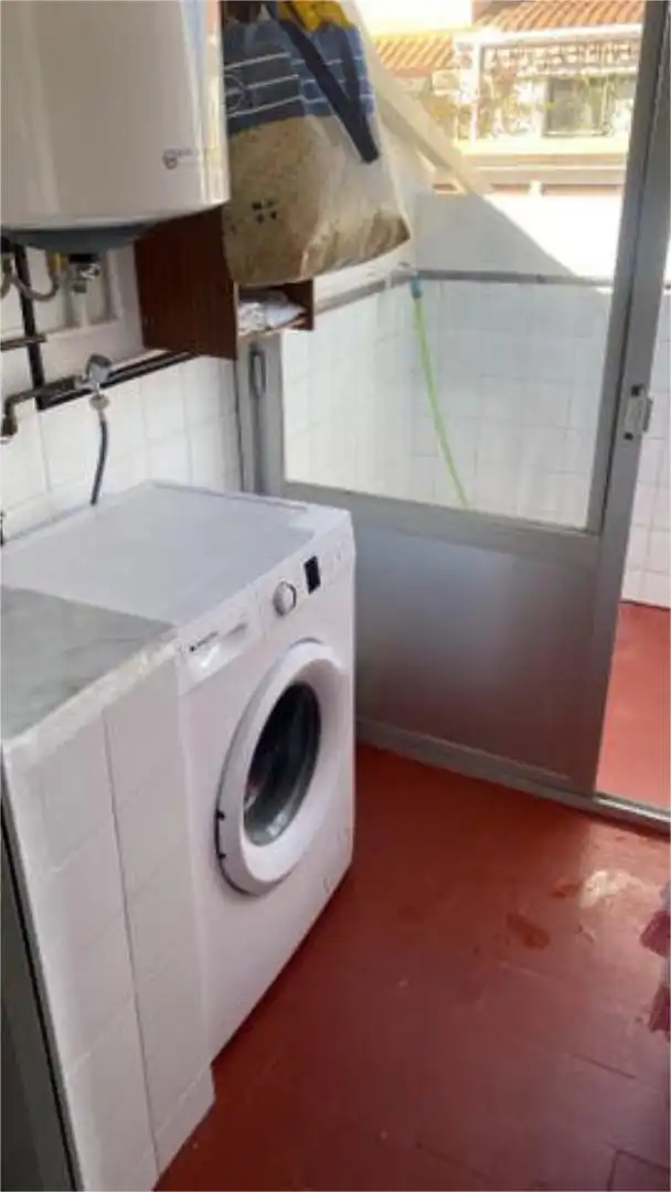 Piso de alquiler en Baza Terraza de Piso de alquiler en Baza con Terraza y Amueblado