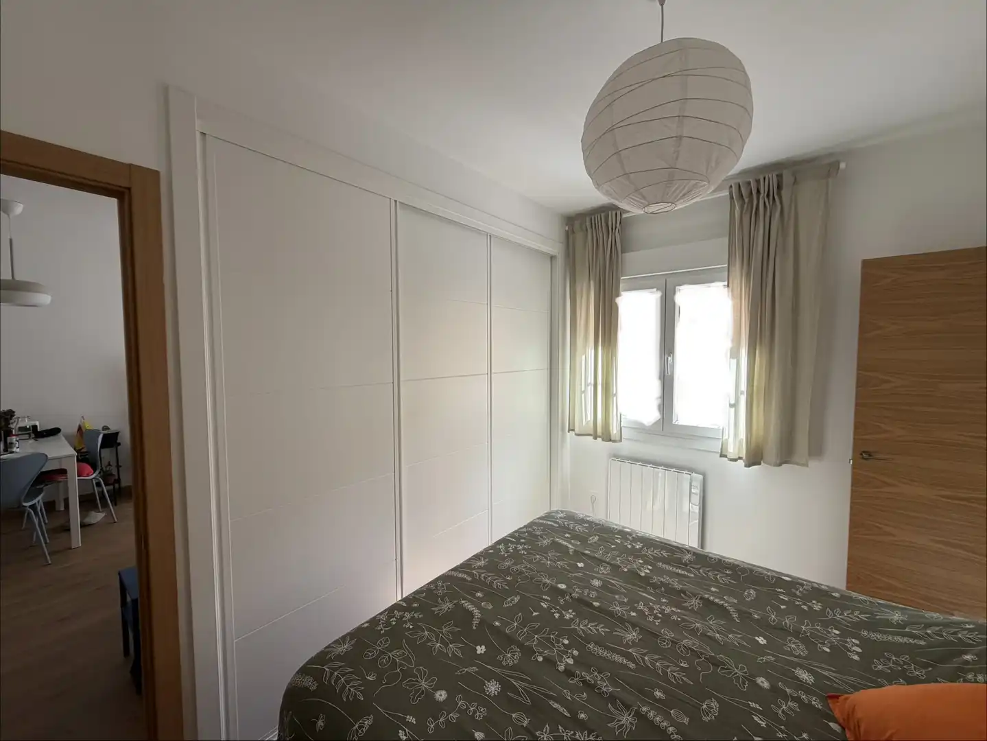 Bedroom of Flat for sale in  Madrid Capital  with Air Conditioner