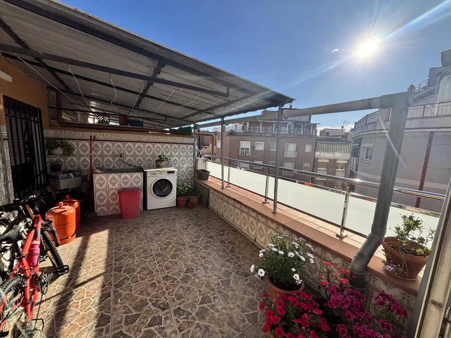 Wohnung zum Verkauf in Carrer de la Maladeta, 24, Pubilla Cases Terrasse von Wohnung zum Verkauf in L'Hospitalet de Llobregat mit Klimaanlage, Terrasse und Balkon