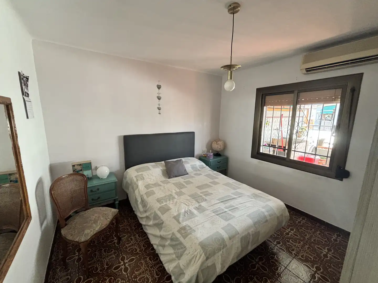 Wohnung zum Verkauf in Carrer de la Maladeta, 24, Pubilla Cases Schlafzimmer von Wohnung zum Verkauf in L'Hospitalet de Llobregat mit Klimaanlage, Terrasse und Balkon