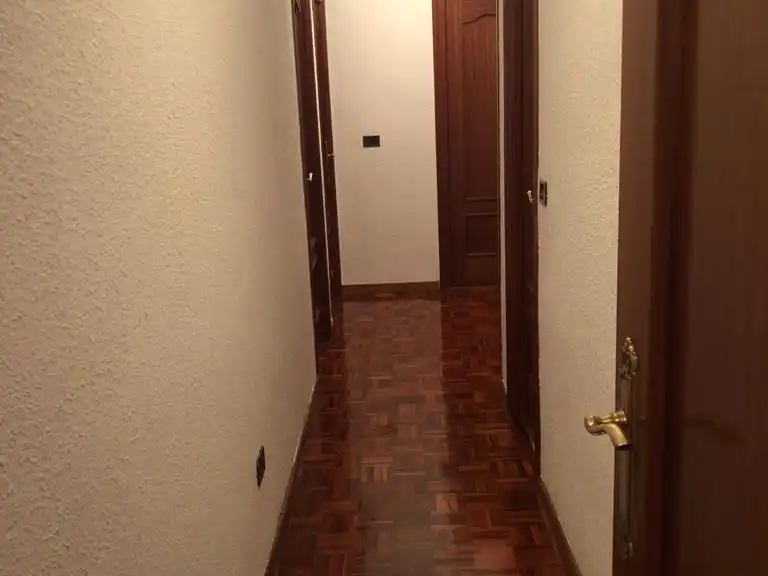 Piso de alquiler en Cuenca con Calefacción, Parquet y Amueblado