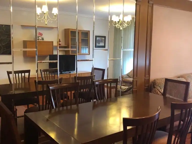 Comedor de Piso de alquiler en Cuenca con Calefacción, Parquet y Amueblado