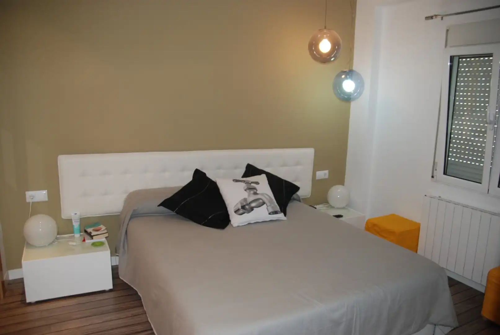 Habitación de Piso de alquiler en Valencia con Aire acondicionado, Parquet y Horno