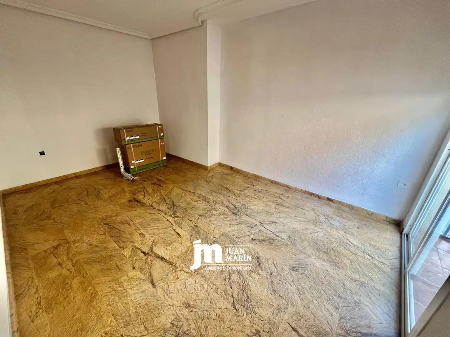 Flat for sale in Cieza  with Air Conditioner, Terrace and Storage room