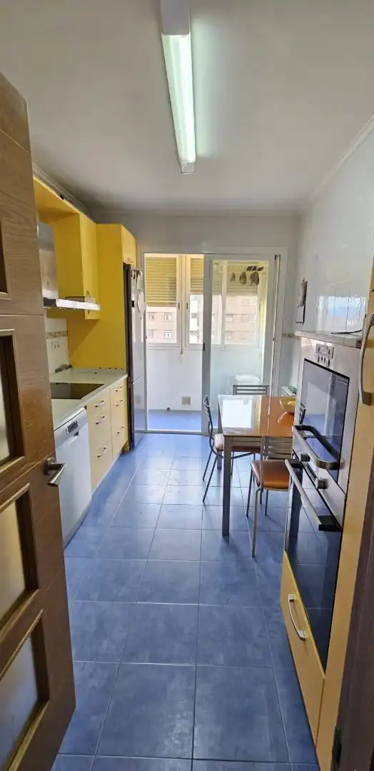 Room in Voluntaria Entrega Kalea, 8, Arriaga - Lakua Room in Voluntaria Entrega Kalea, 8, Arriaga - Lakua