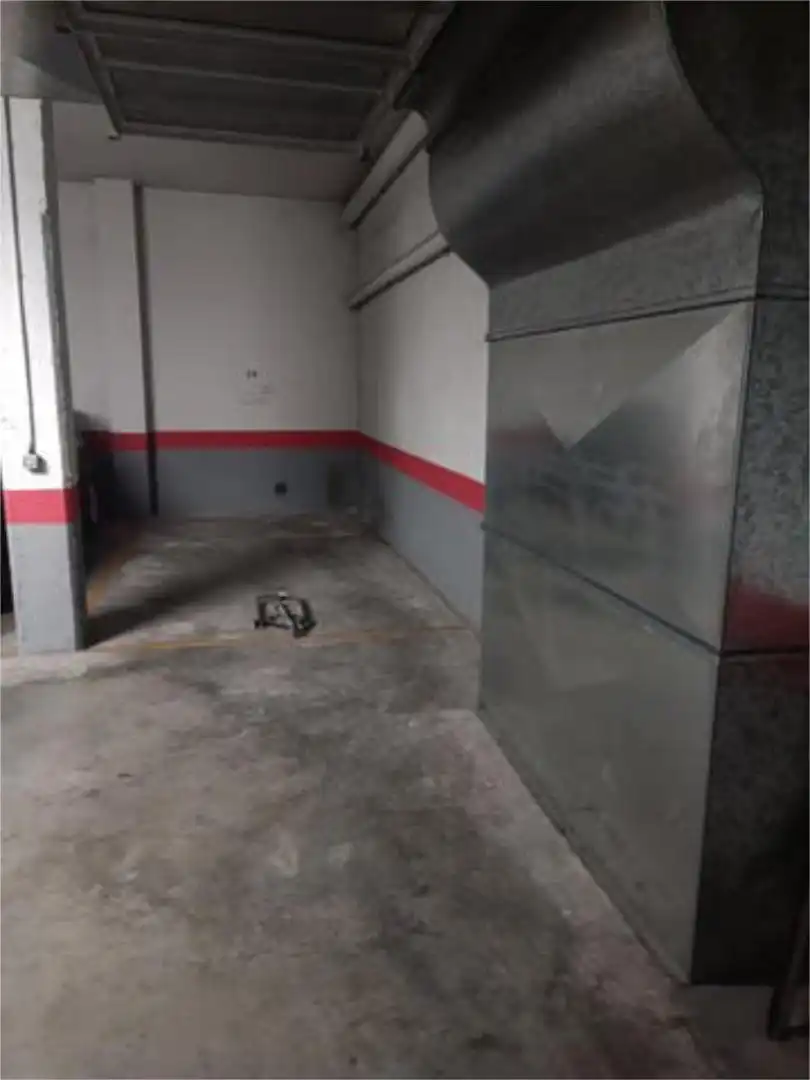 Parking de Garaje de alquiler en  Logroño