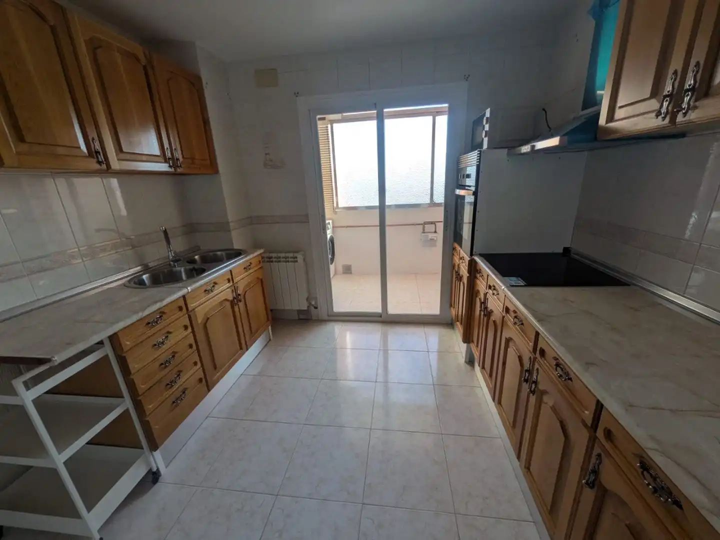 Flat for rent in Calle Mari Monreal, 9, Alcázar de San Juan Kitchen of Flat for rent in Alcázar de San Juan with Heating, Swimming Pool and Furnished