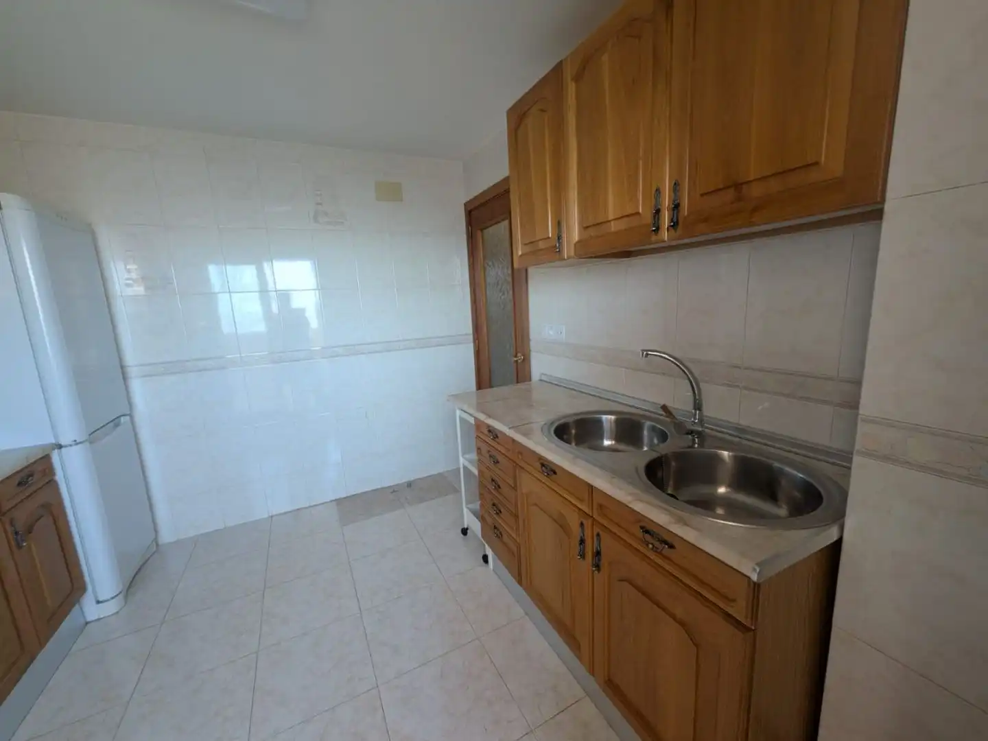 Flat for rent in Calle Mari Monreal, 9, Alcázar de San Juan Kitchen of Flat for rent in Alcázar de San Juan with Heating, Swimming Pool and Furnished