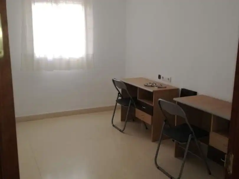 Flat for rent in Avenida del Editor Ángel Caffarena, 5, El Cónsul - Ciudad Universitaria - El Romeral Bedroom of Flat for rent in Málaga with Terrace, Swimming Pool and Furnished