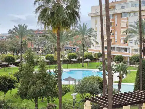 Flat for rent in Avenida del Editor Ángel Caffarena, 5, El Cónsul - Ciudad Universitaria - El Romeral Garden of Flat for rent in Málaga with Terrace, Swimming Pool and Furnished