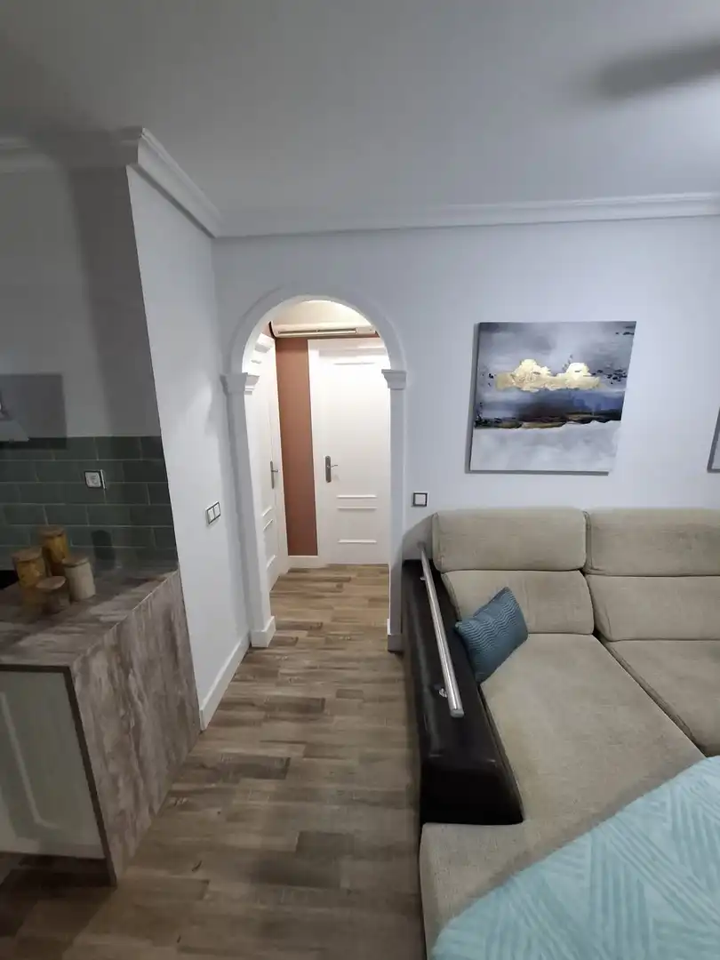 Apartamento de alquiler en Almería con Aire acondicionado, Calefacción y Parquet