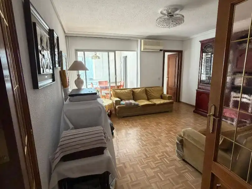 Living room of Flat for sale in  Madrid Capital  with Air Conditioner and Terrace