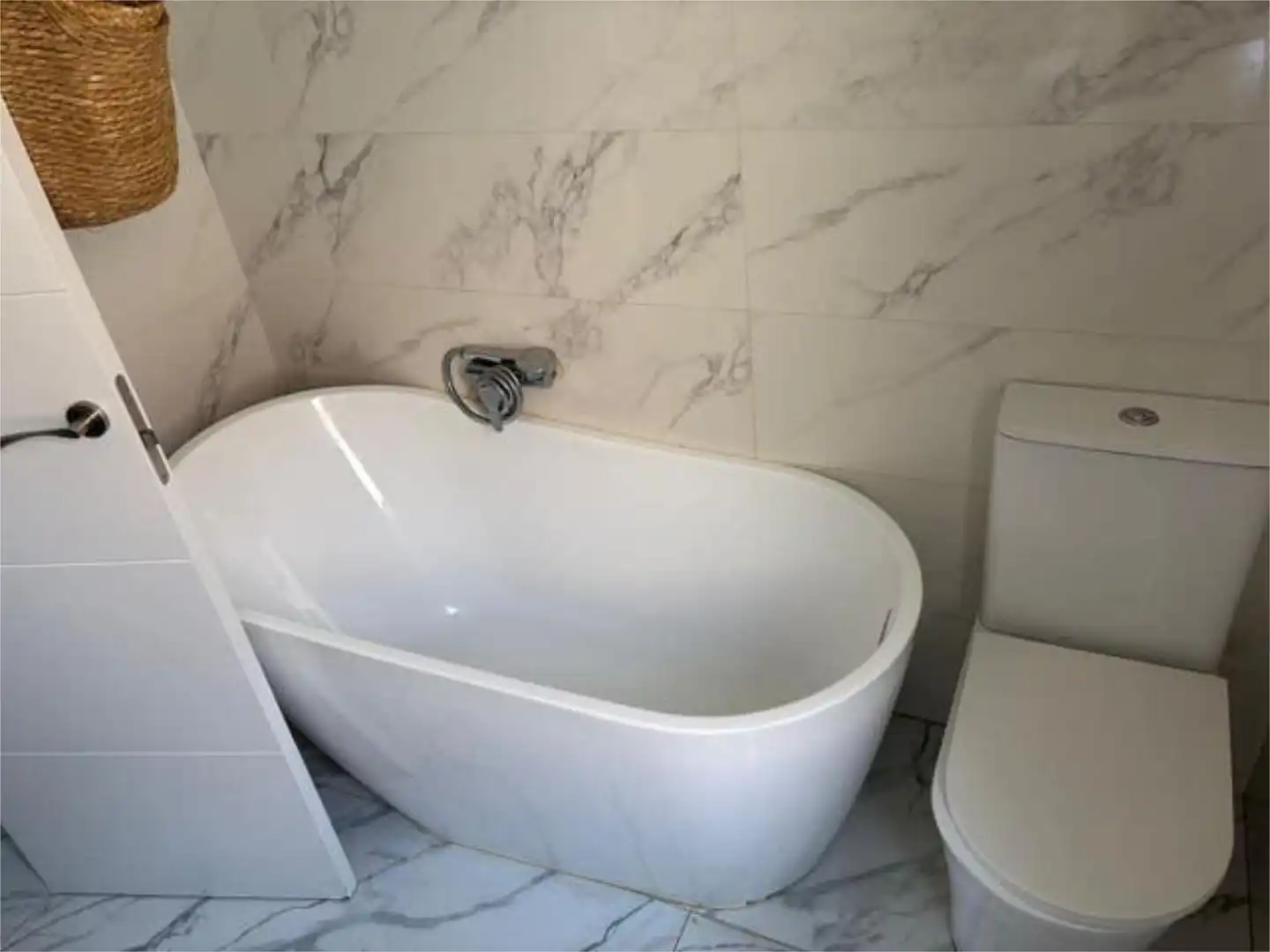 Piso en venta en Terradillos Baño de Piso en venta en Terradillos con Calefacción, Terraza y Trastero