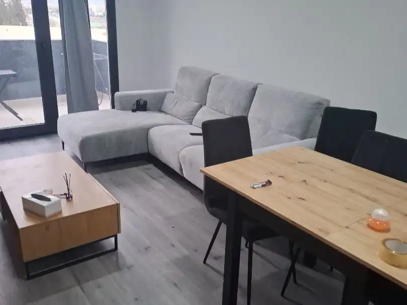 Flat for rent in Calle Santiago Rusiñol, 45, Rosaleda - Juventud
