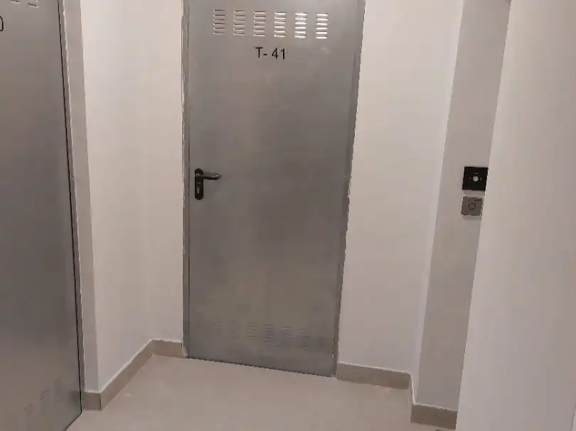 Flat for rent in Calle Santiago Rusiñol, 45, Rosaleda - Juventud