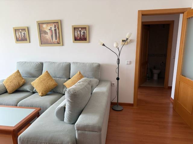 Apartamento en Alquiler en Calle Gaspar Mendez, 9 en Valdepasillas - La Paz - Huerta Rosales