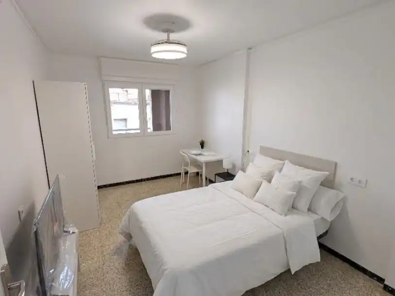 Bedroom of Flat for share in Crevillent  with Air Conditioner, Heating and Terrace