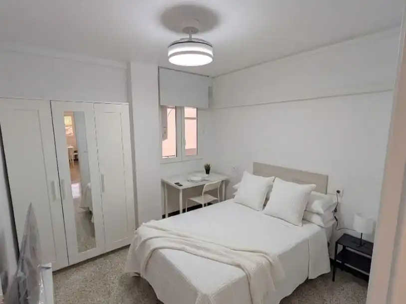 Bedroom of Flat for share in Crevillent  with Air Conditioner, Heating and Terrace