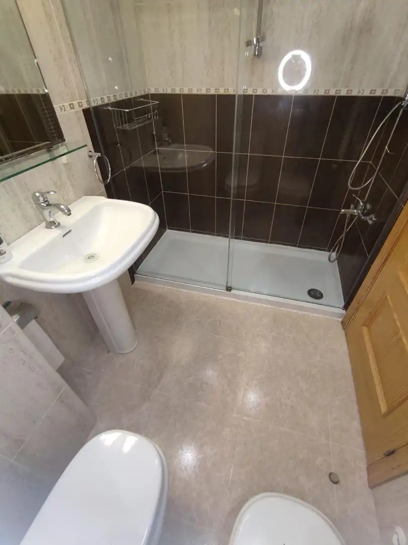 Planta baja de alquiler en Carrer de la Garriga, 11a, Ses Palmeres Baño de Planta baja de alquiler en Llucmajor