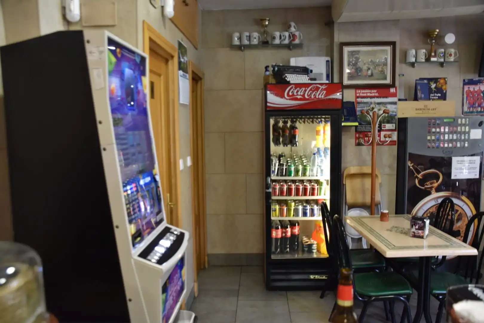 Commercial properties for sale in Móstoles  with Air Conditioner