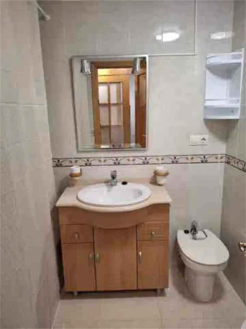Piso en venta en El Sabinar – Urbanizaciones – Las Marinas – Playa Serena Baño de Piso en venta en Roquetas de Mar