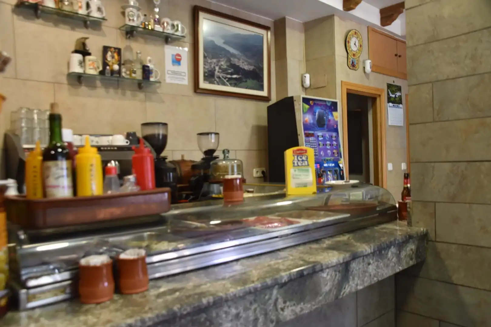 Commercial properties for sale in Móstoles  with Air Conditioner