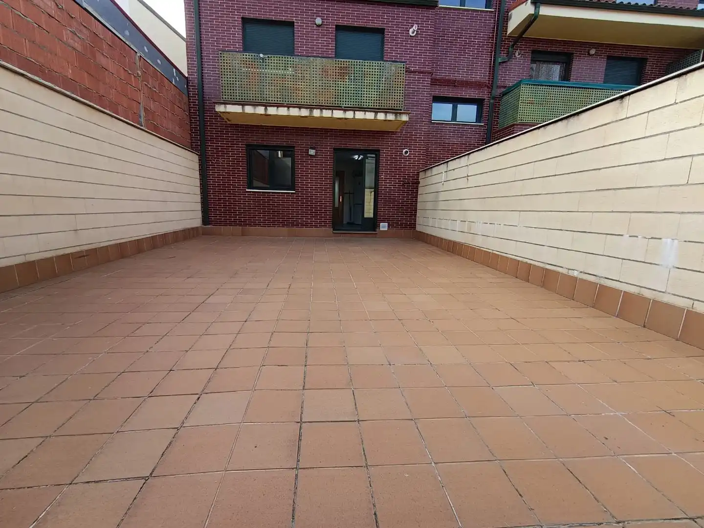 Wohnung zum Verkauf in Calle Cierva, 7, La Flecha - Monasterio del Prado Terrasse von Wohnung zum Verkauf in Arroyo de la Encomienda