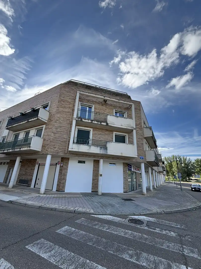 Flat for sale in Urbanización Ciudad del Golf, 5, Grijota Exterior view of Flat for sale in Grijota with Heating, Private garden and Terrace
