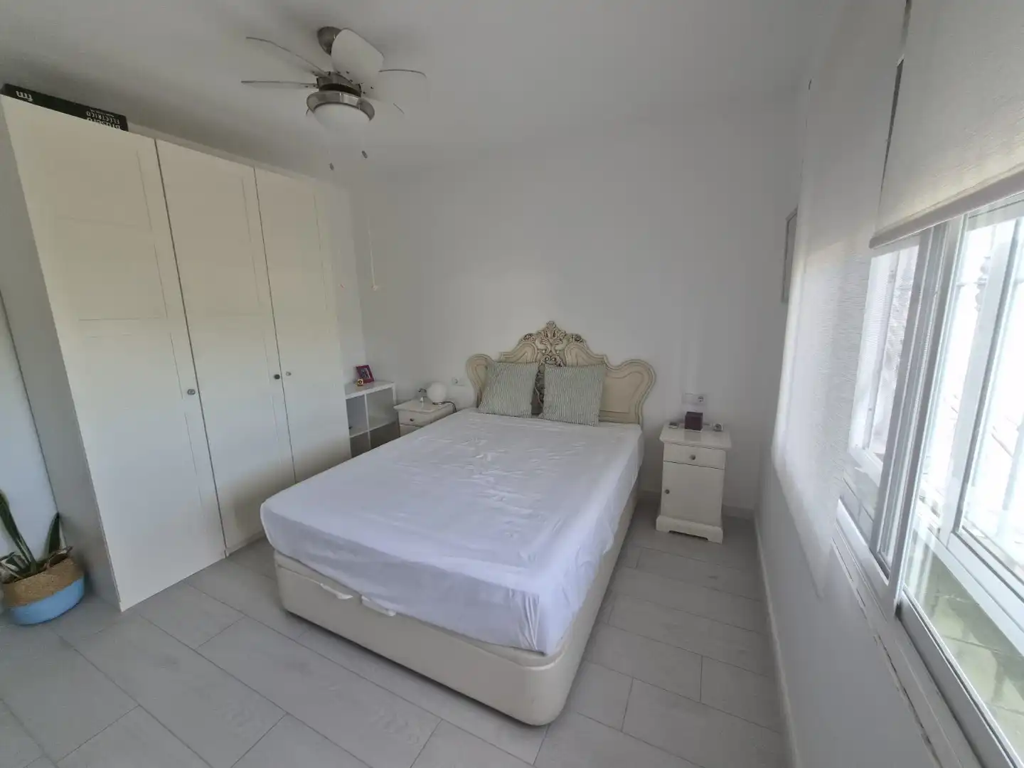 Houses for sale in Diseminado Poligono 25, 28, Casalpalma - Fahala Bedroom of Houses for sale in Cártama with Air Conditioner, Terrace and Swimming Pool
