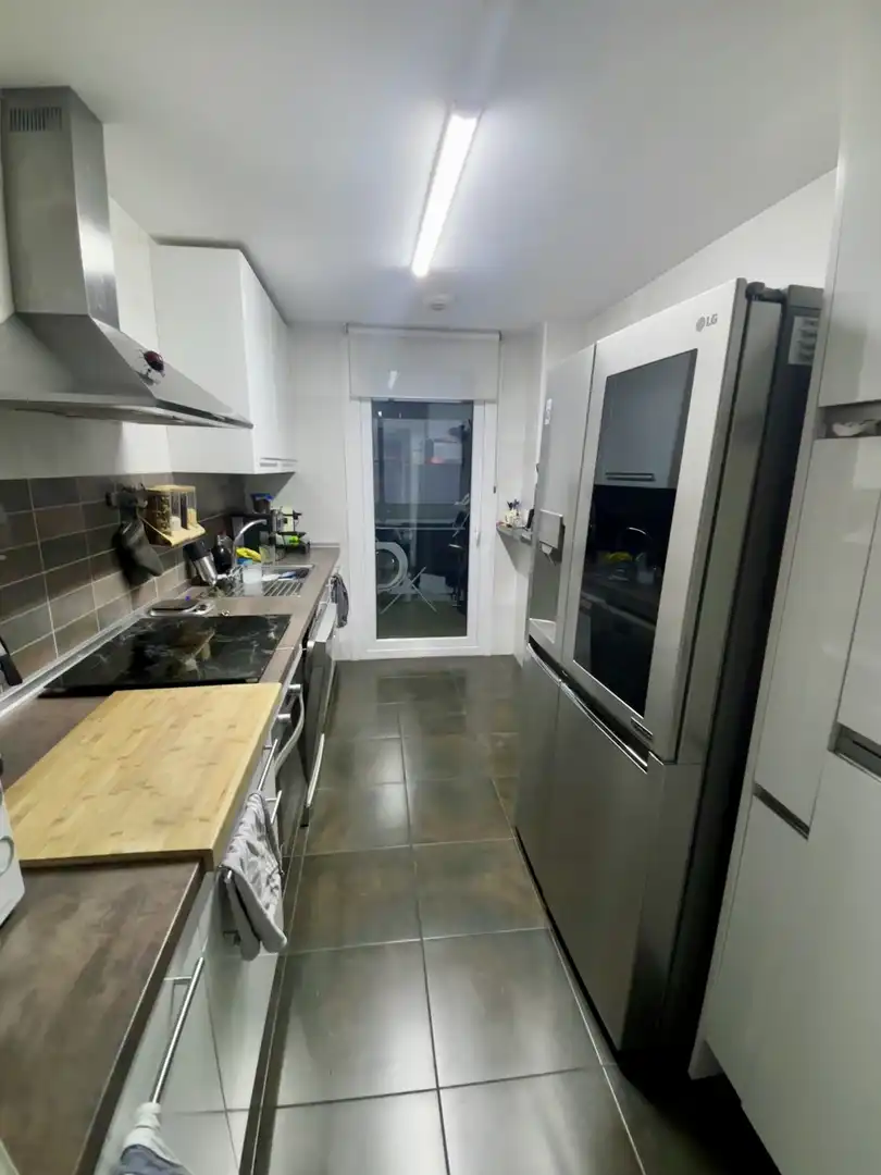 Zimmer in Avenida los Almendros, 298, Urbanizaciones Küche von Wohnung zur untervermieten in Rivas-Vaciamadrid mit Heizung, Terrasse und Schwimmbad