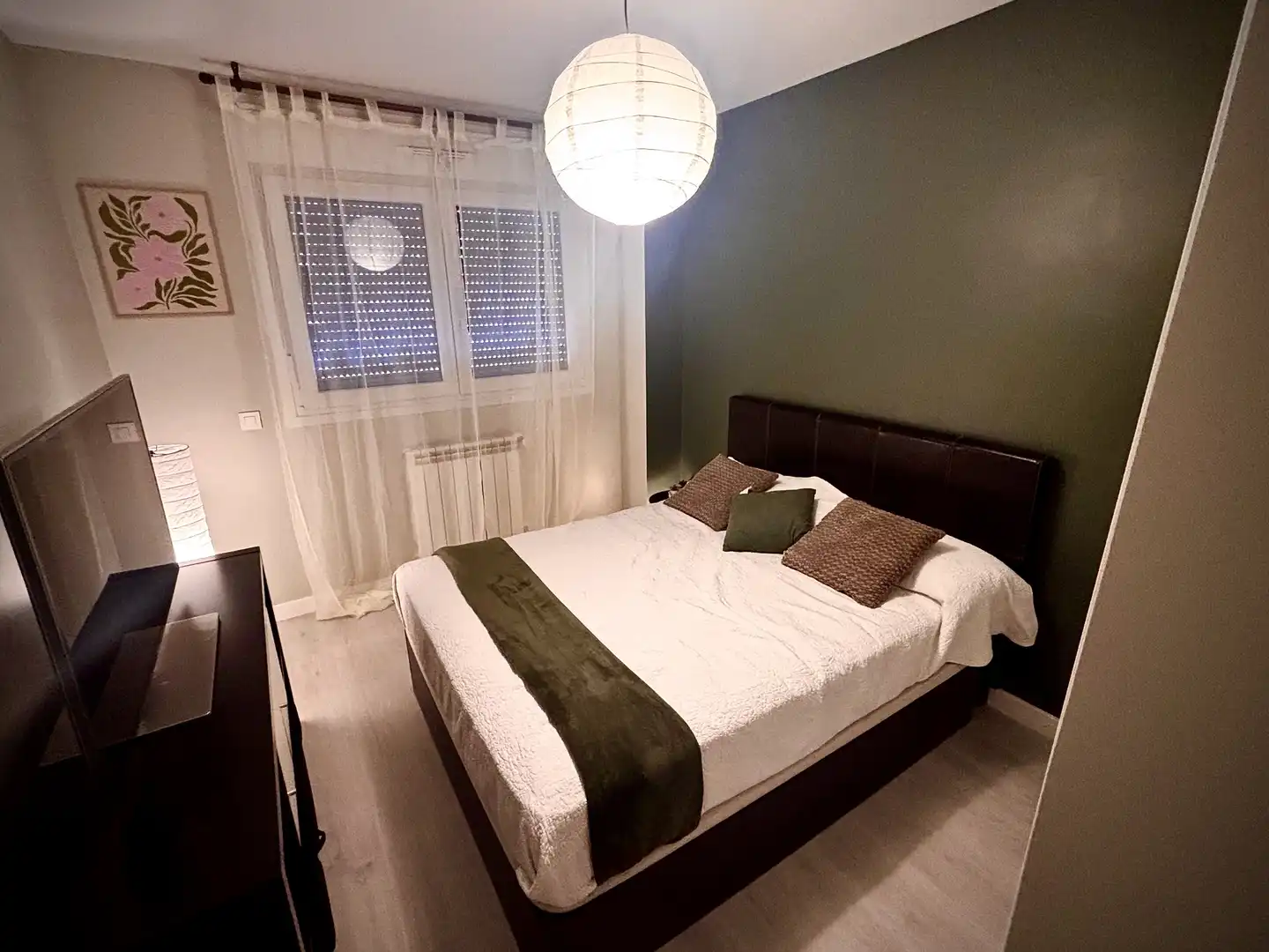Zimmer in Avenida los Almendros, 298, Urbanizaciones Schlafzimmer von Wohnung zur untervermieten in Rivas-Vaciamadrid mit Heizung, Terrasse und Schwimmbad
