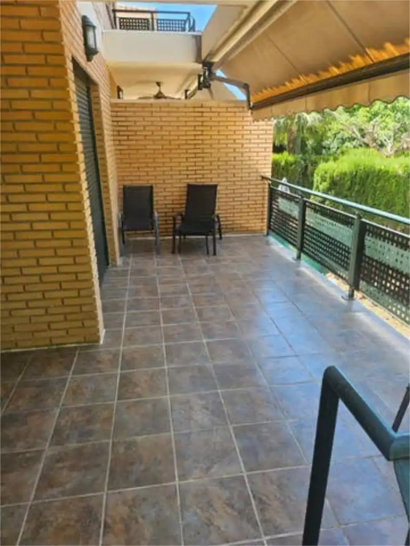 Casa adosada de alquiler en Almajada - Ravel Terraza de Casa adosada de alquiler en Mutxamel con Calefacción, Jardín privado y Terraza