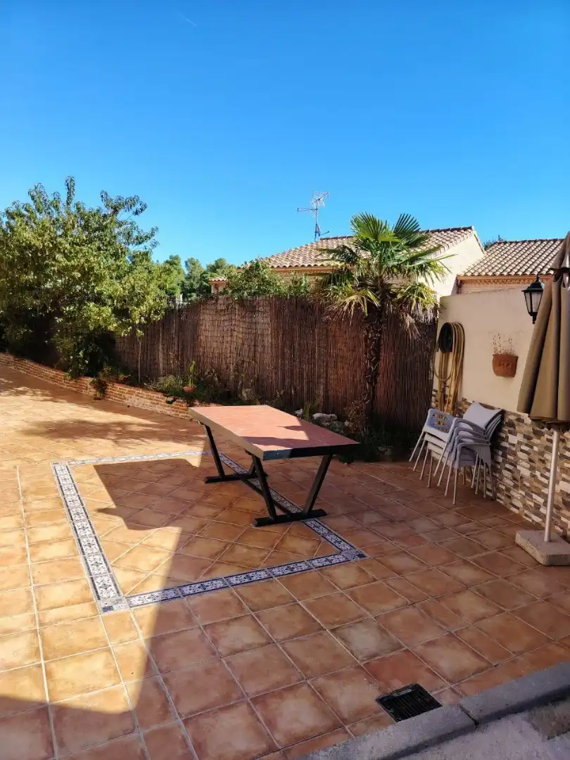 Piso en venta en Urbanización Entrepinos, 3, Olías del Rey Terraza de Piso en venta en Olías del Rey con Aire acondicionado, Calefacción y Parquet
