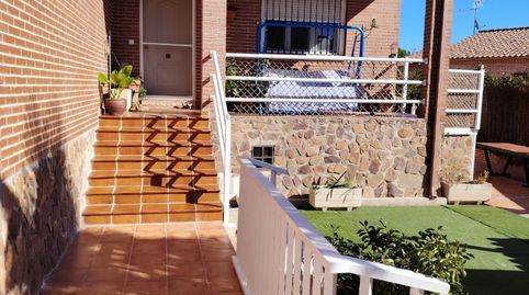 Foto 3 de Piso en venta en Urbanización Entrepinos, 3, Olías del Rey, Toledo