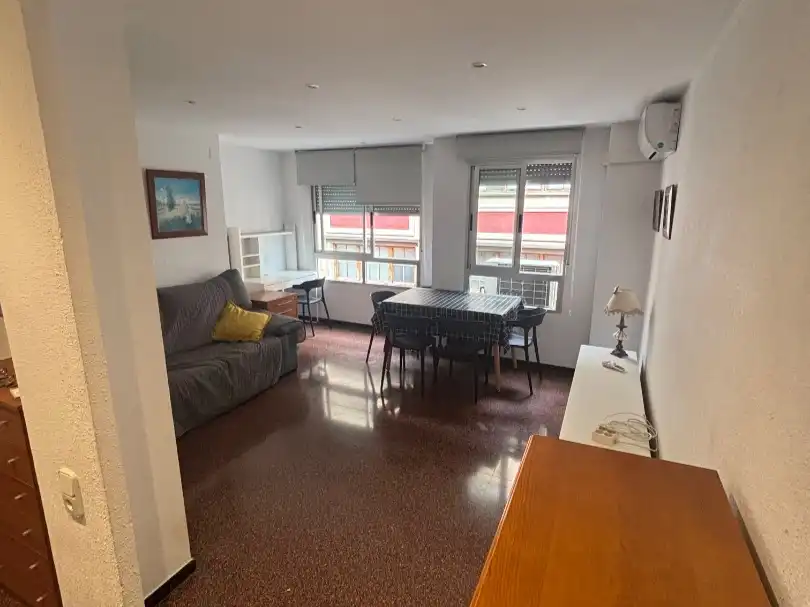 Piso de alquiler en Carrer Sant Jordi, 3, Centre - Zona Alta Sala de estar de Piso de alquiler en Alcoy / Alcoi con Aire acondicionado, Calefacción y Terraza