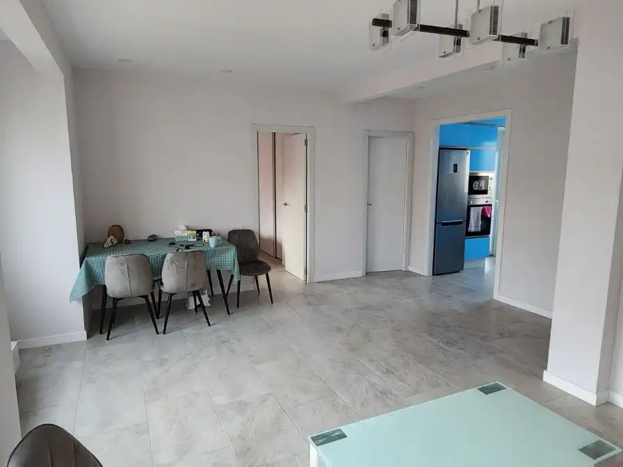 Piso en venta en Calle Francisco Carratalá Cernuda, 29, Campoamor Comedor de Piso en venta en Alicante / Alacant con Aire acondicionado, Terraza y Balcón
