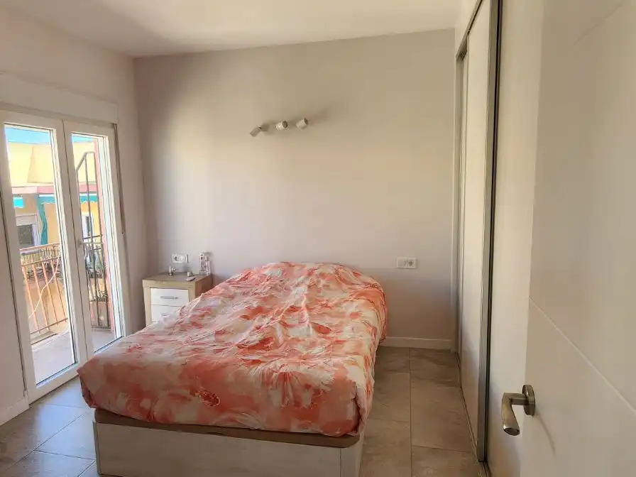 Piso en venta en Calle Francisco Carratalá Cernuda, 29, Campoamor Habitación de Piso en venta en Alicante / Alacant con Aire acondicionado, Terraza y Balcón