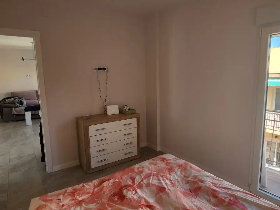 Piso en venta en Calle Francisco Carratalá Cernuda, 29, Campoamor Habitación de Piso en venta en Alicante / Alacant con Aire acondicionado, Terraza y Balcón