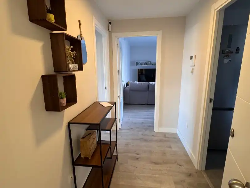 Wohnung zur Miete in Dos Hermanas mit Klimaanlage, Terrasse und Schwimmbad
