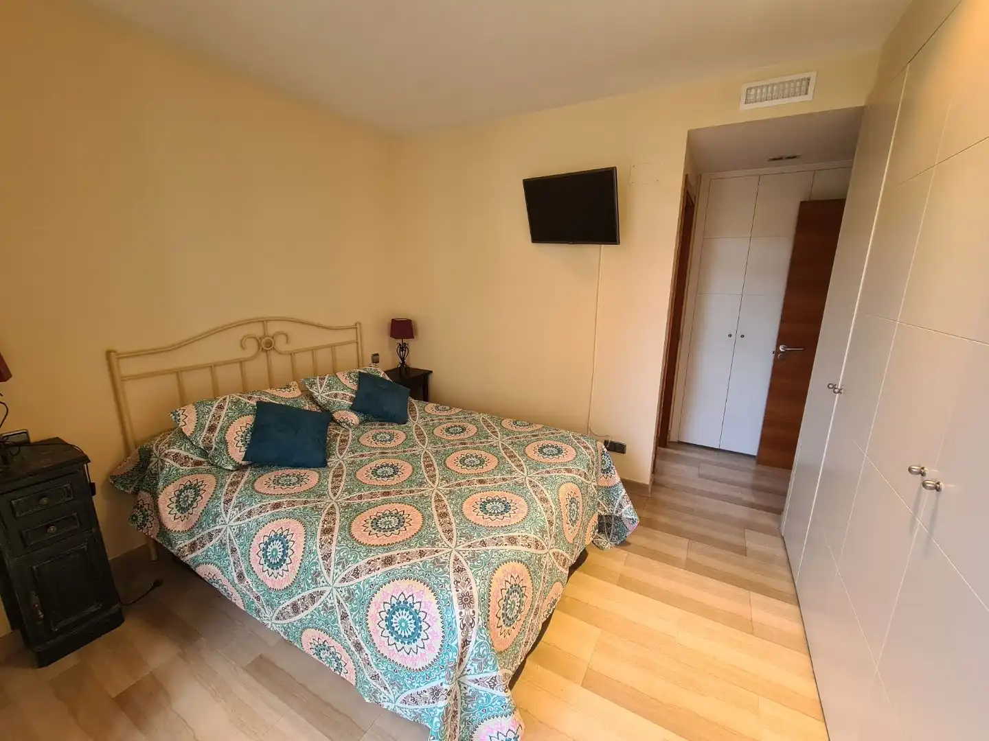 Habitación de Piso de alquiler en Madrid con Aire acondicionado, Calefacción y Parquet